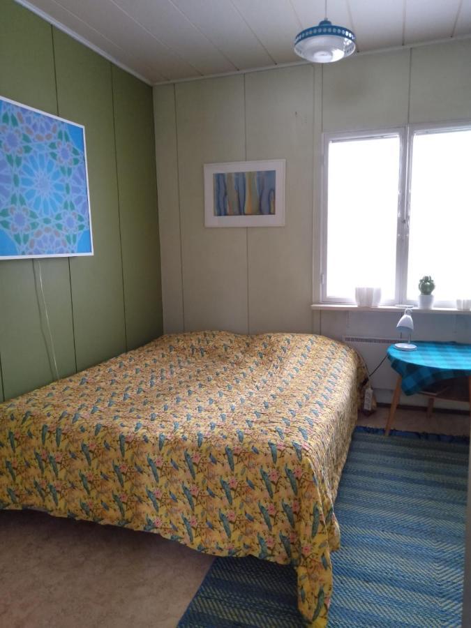 Art House & Sculpture Garden Apartment Mantta Exterior photo